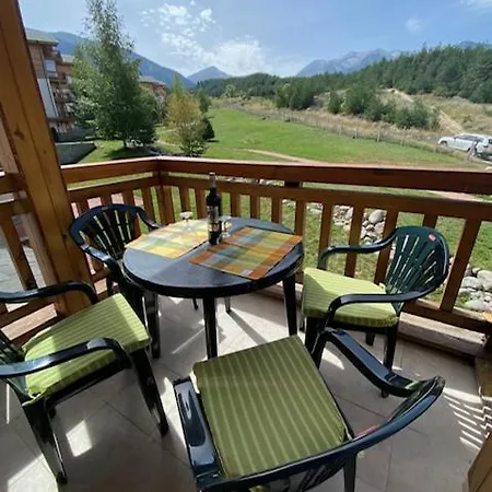 St John Hill Alexander Services Bansko